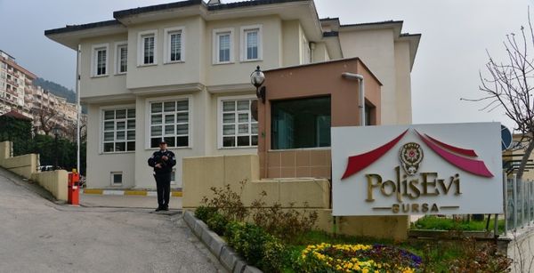Bursa Polis Evi